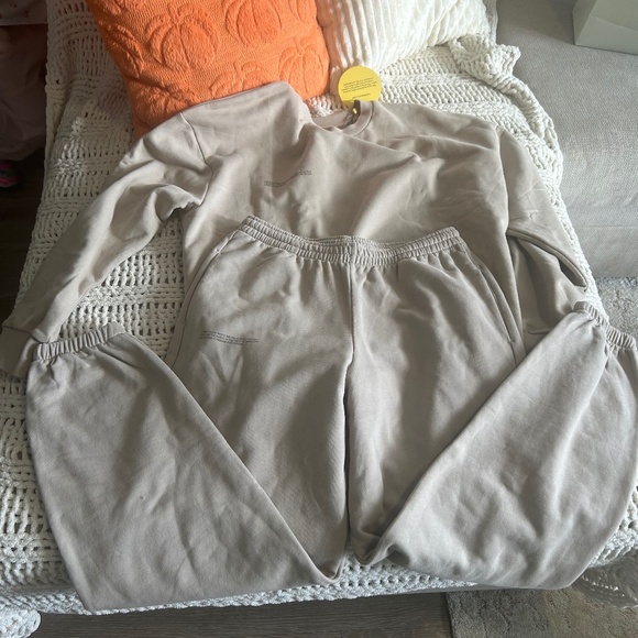 Pangaia sweat set
